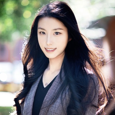 Ce Li